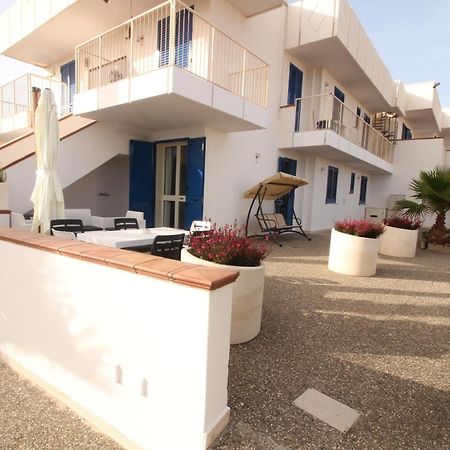 Residence Mare Azzurro Torre San Giovanni Ugento Ngoại thất bức ảnh