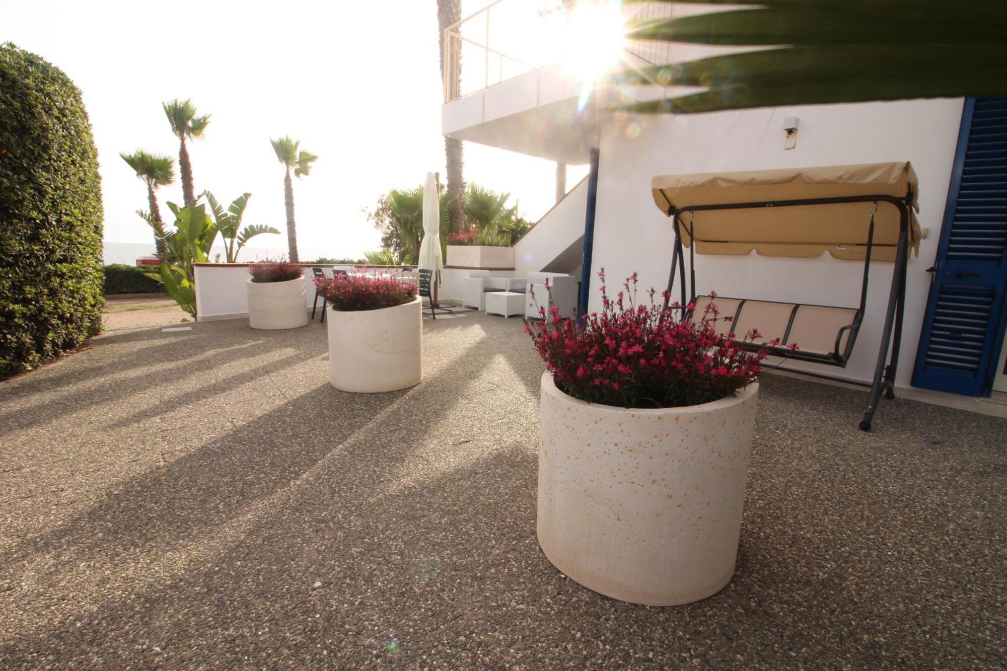Residence Mare Azzurro Torre San Giovanni Ugento Ngoại thất bức ảnh