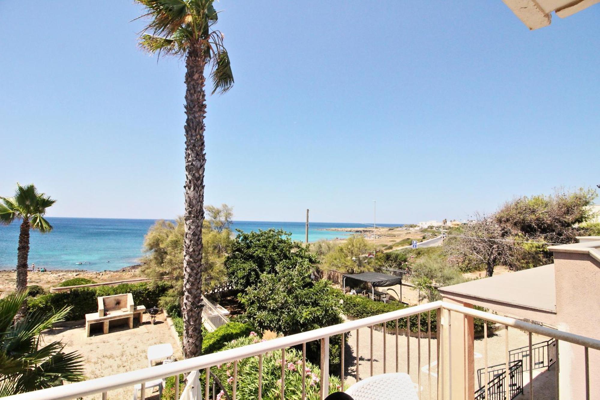 Residence Mare Azzurro Torre San Giovanni Ugento Ngoại thất bức ảnh